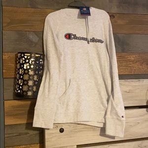 NWT champion hoodie sweatshirt M